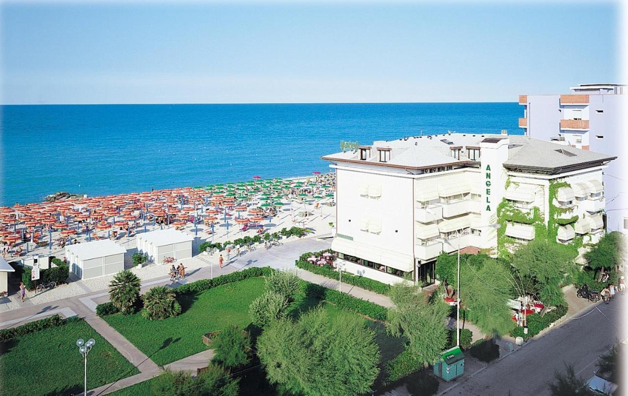 Hotel Angela Фано Экстерьер фото